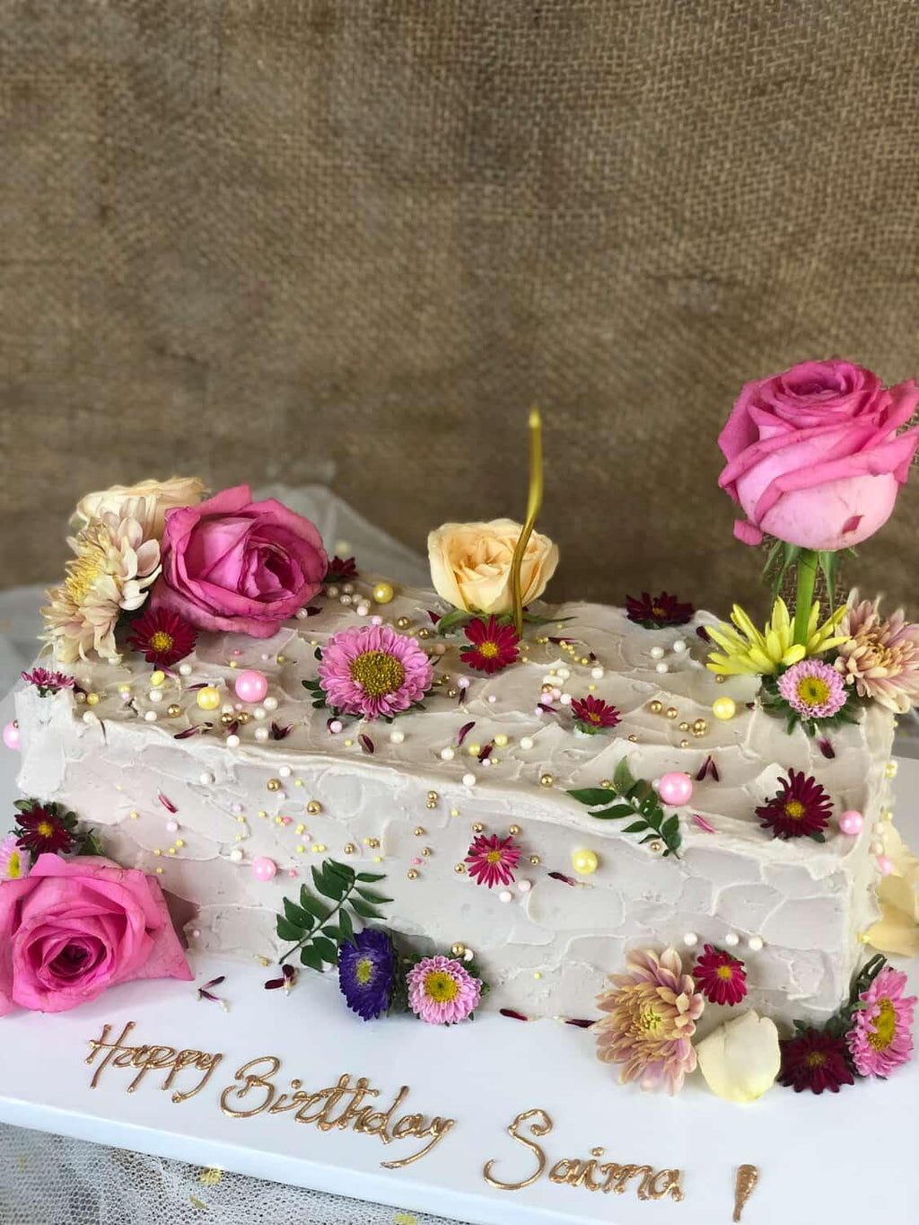 Heavenly Petals Cake (4lbs)