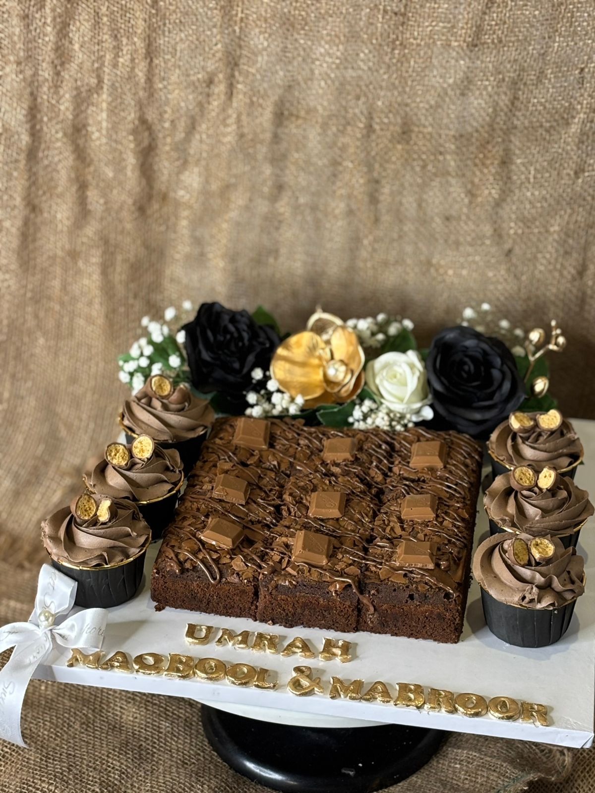 Brownie Platter with Cupcakes