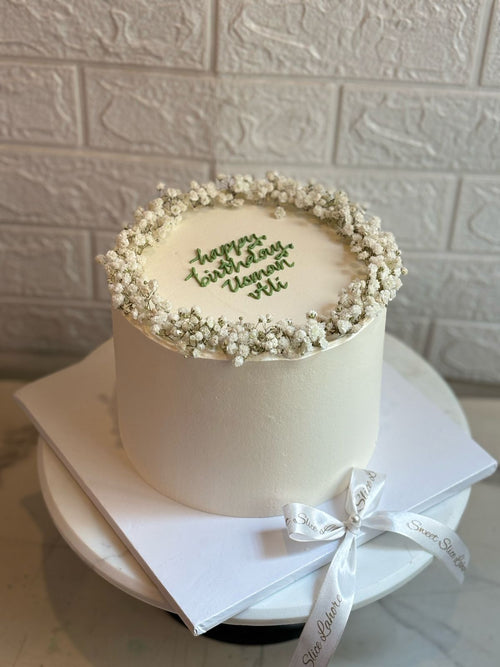 Baby’s Breath Charm Birthday Cake (2 lbs)
