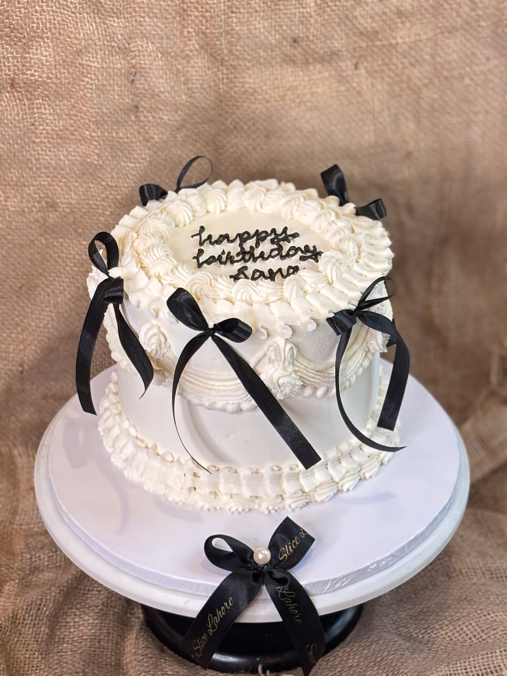 Vintage Bow Birthday Cake (3 lbs)