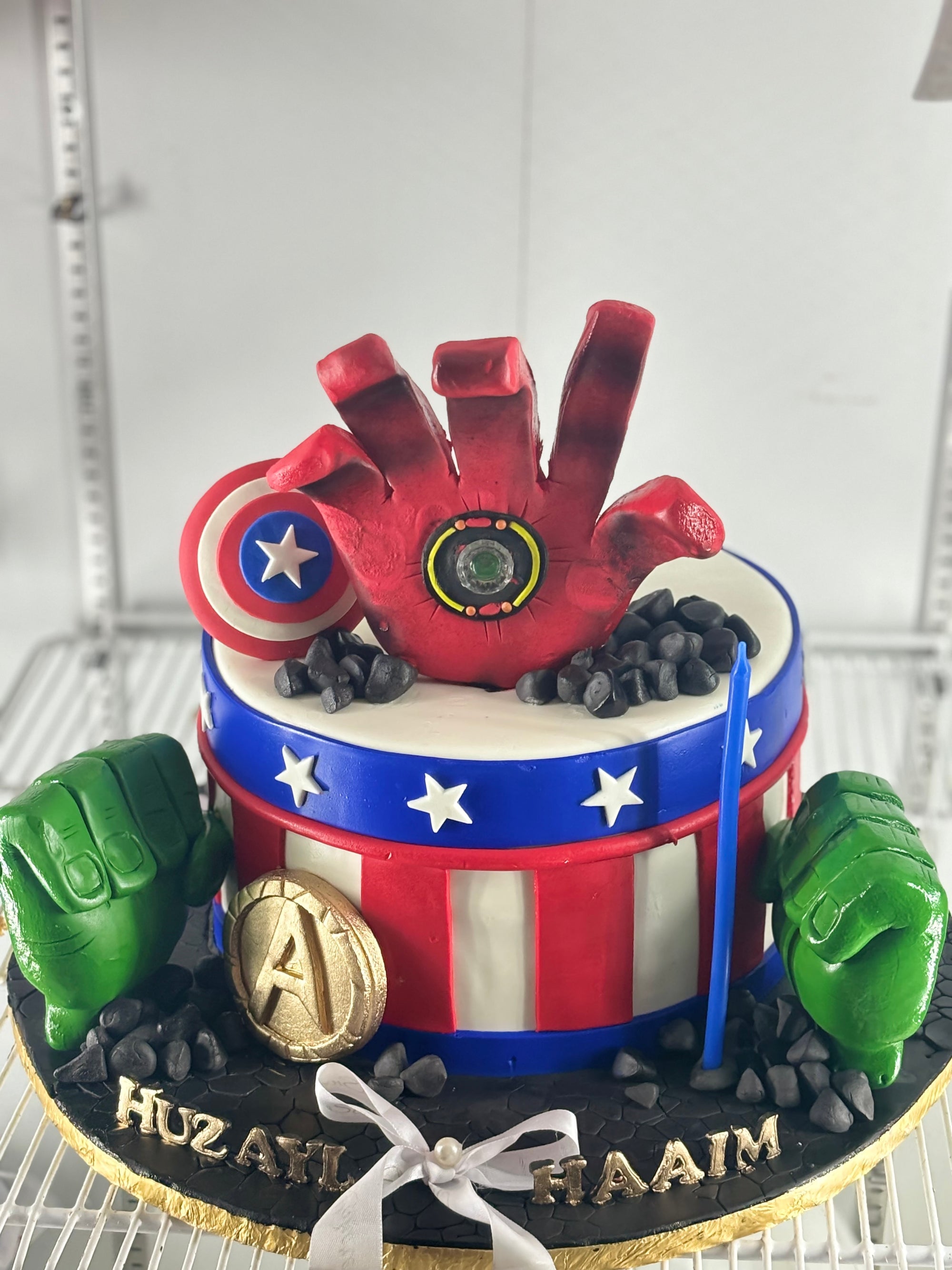 Avengers Assemble Superhero Cake (5 lbs)